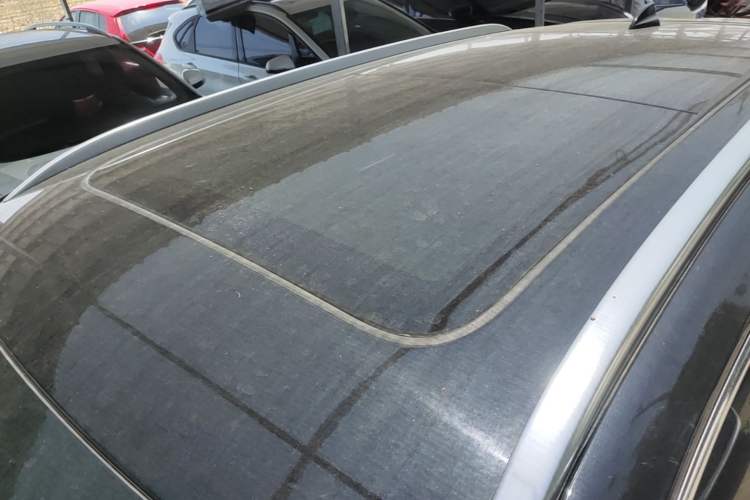 Used Hongqi HS5 2019 2.0T Smart Connect Flagship Edition Roof