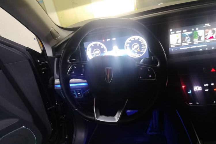 Used Hongqi HS5 2019 2.0T Smart Connect Flagship All-Wheel-Drive Version Steering Wheel