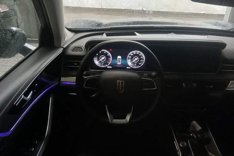 Used Hongqi HS5 2019 2.0T Smart Connect Flagship All-Wheel-Drive Version Steering Wheel