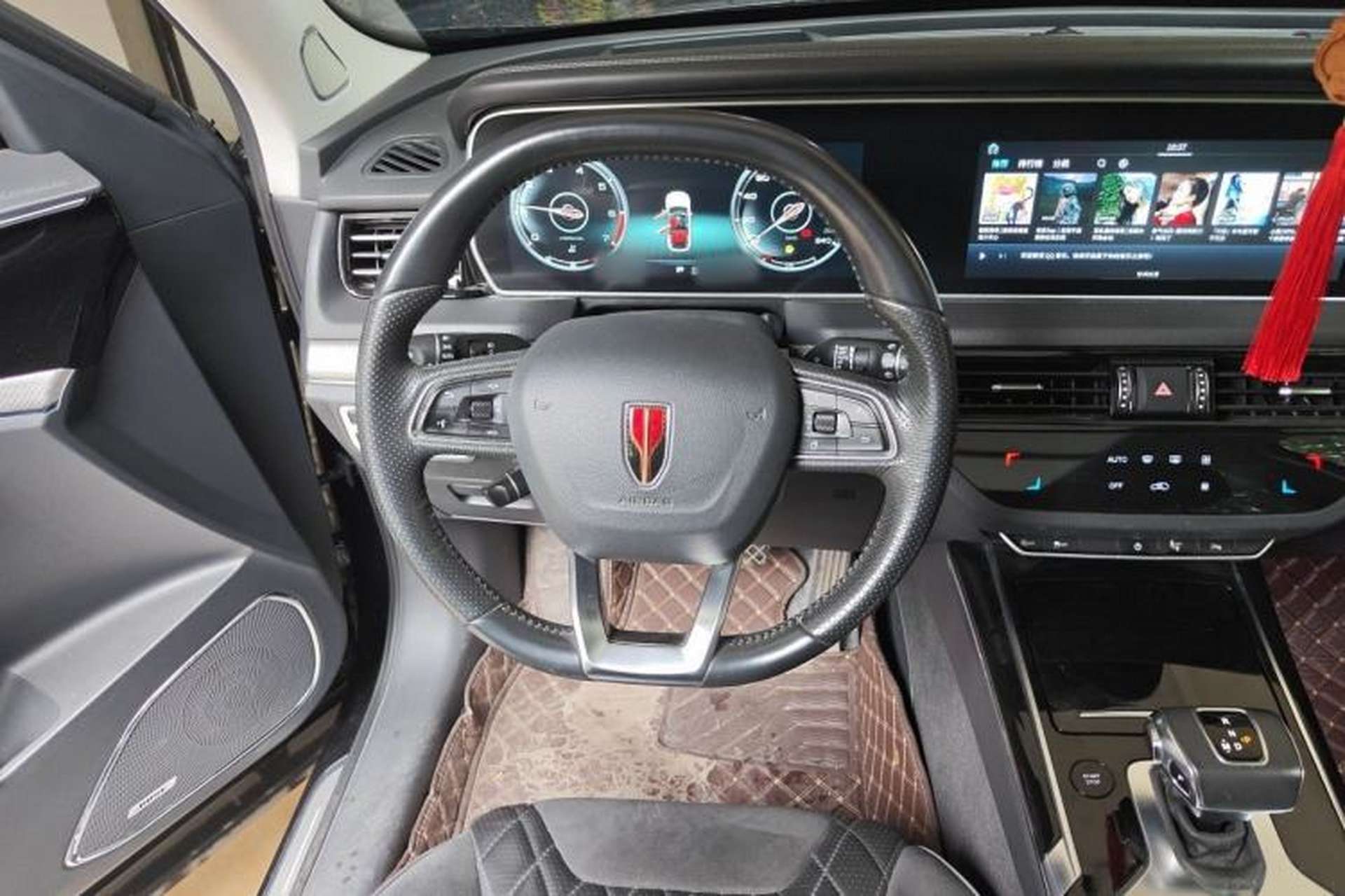 Used Hongqi HS5 2019 2.0T Smart Connect Flagship All-Wheel-Drive Version Steering Wheel