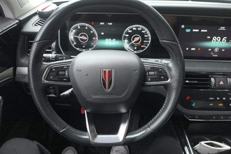 Used Hongqi HS5 2019 2.0T Smart Connect Flagship All-Wheel-Drive Version Steering Wheel