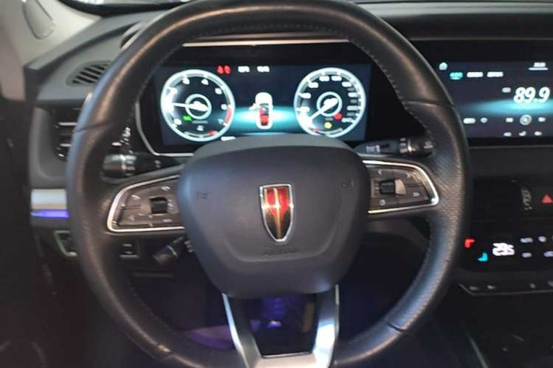 Used Hongqi HS5 2019 2.0T Smart Connect Flagship All-Wheel-Drive Version Steering Wheel