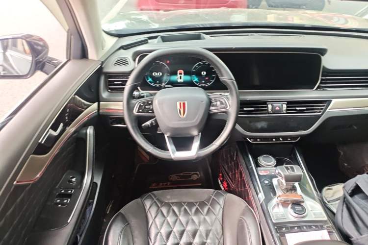 Used Hongqi HS5 2019 2.0T Smart Connect Flagship All-Wheel-Drive Version Steering Wheel