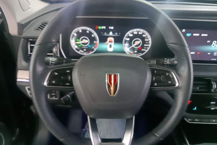 Used Hongqi HS5 2019 2.0T Smart Connect Flagship All-Wheel-Drive Version Steering Wheel