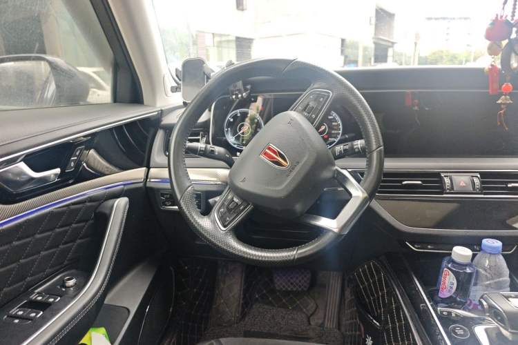 Used Hongqi HS5 2019 2.0T Smart Connect Flagship All-Wheel-Drive Version Steering Wheel