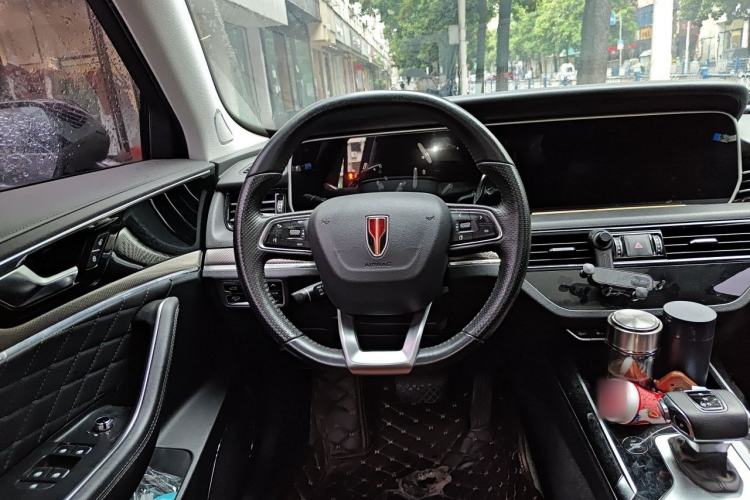 Used Hongqi HS5 2019 2.0T Smart Connect Flagship All-Wheel-Drive Version Steering Wheel