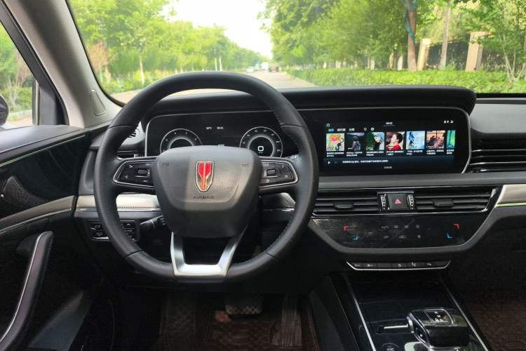 Used Hongqi HS5 2019 2.0T Smart Connect Flagship All-Wheel-Drive Version Steering Wheel