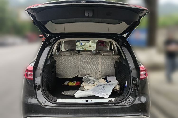 Used Hongqi HS5 2019 2.0T Smart Connect Flagship All-Wheel-Drive Version Trunk