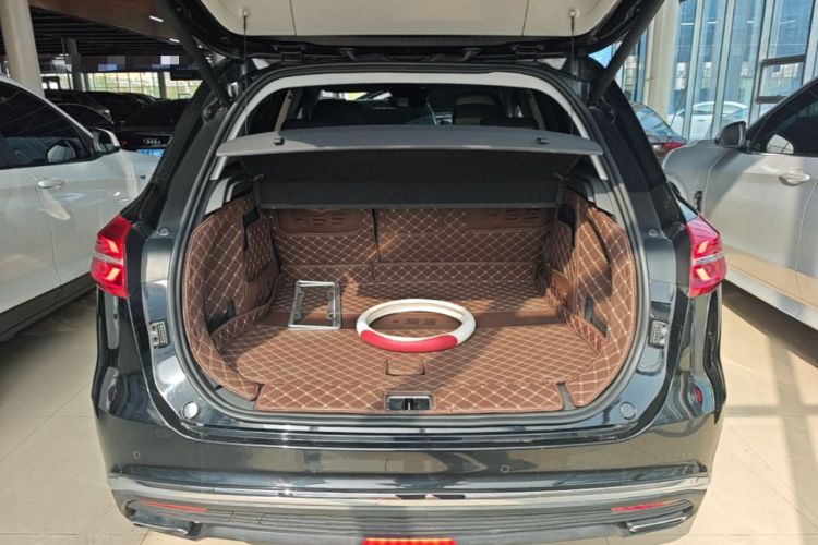Used Hongqi HS5 2019 2.0T Smart Connect Flagship Edition Trunk