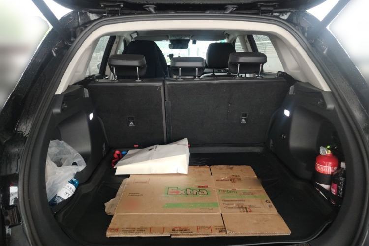 Used Hongqi HS5 2019 2.0T Smart Connect Flagship Edition Trunk