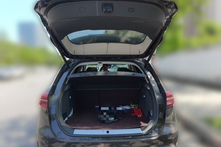 Used Hongqi HS5 2019 2.0T Smart Connect Flagship All-Wheel-Drive Version Trunk