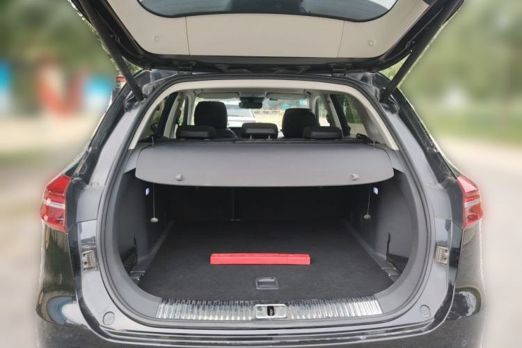 Used Hongqi HS5 2019 2.0T Smart Connect Flagship All-Wheel-Drive Version Trunk