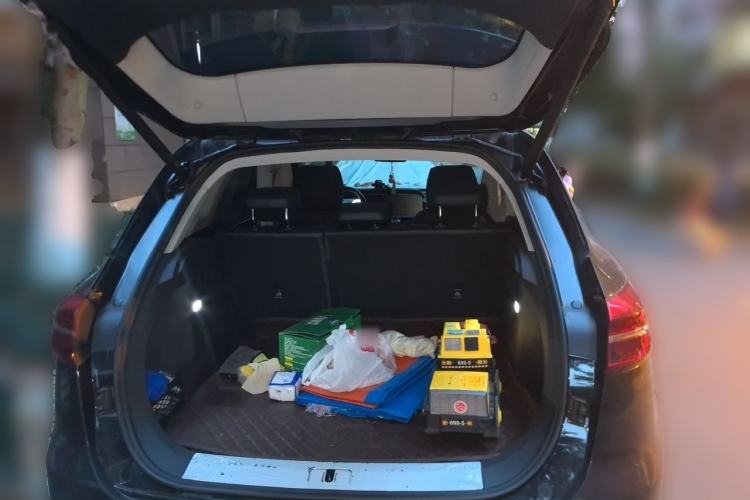 Used Hongqi HS5 2019 2.0T Smart Connect Flagship Edition Trunk