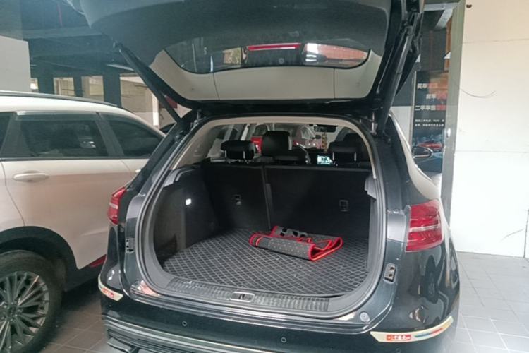 Used Hongqi HS5 2019 2.0T Smart Connect Flagship Edition Trunk
