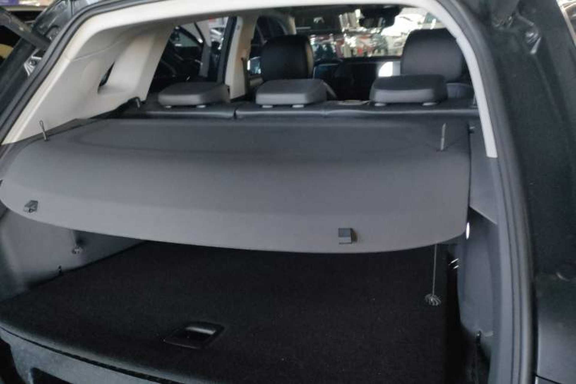 Used Hongqi HS5 2019 2.0T Smart Connect Flagship Edition Trunk