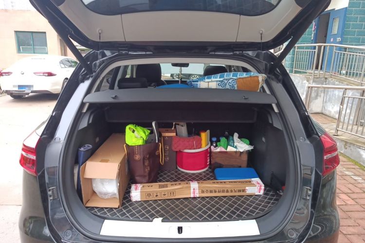 Used Hongqi HS5 2019 2.0T Smart Connect Flagship Edition Trunk