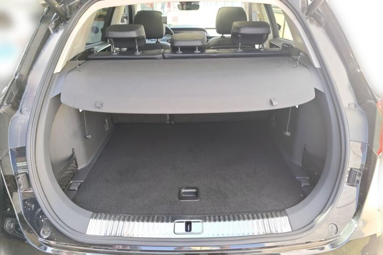 Used Hongqi HS5 2019 2.0T Smart Connect Flagship All-Wheel-Drive Version Trunk