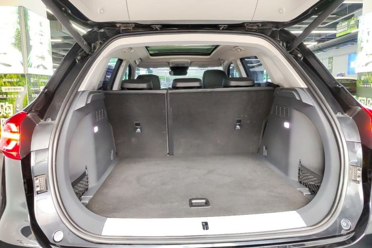 Used Hongqi HS5 2019 2.0T Smart Connect Flagship Edition Trunk