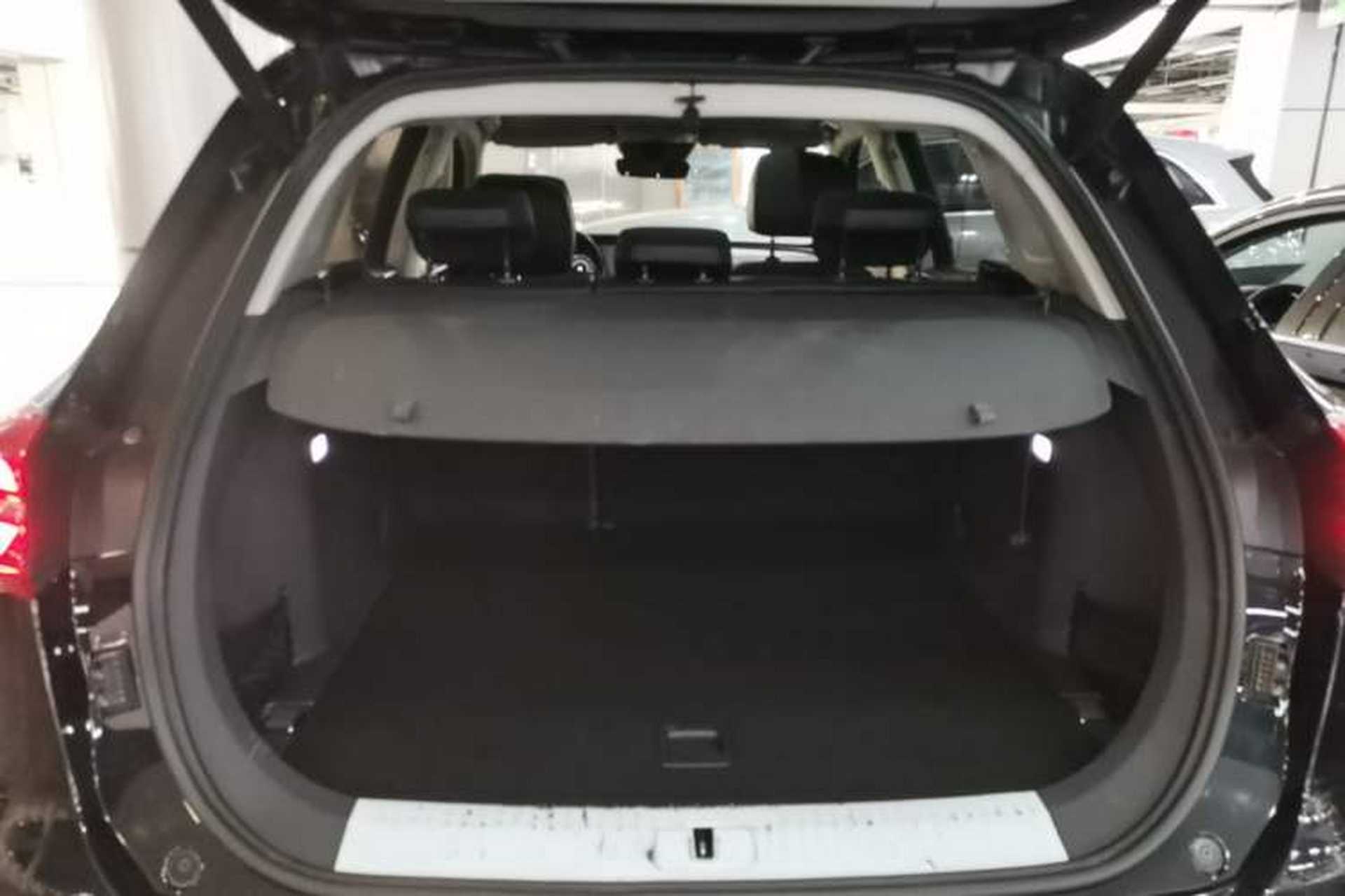 Used Hongqi HS5 2019 2.0T Smart Connect Flagship Edition Trunk