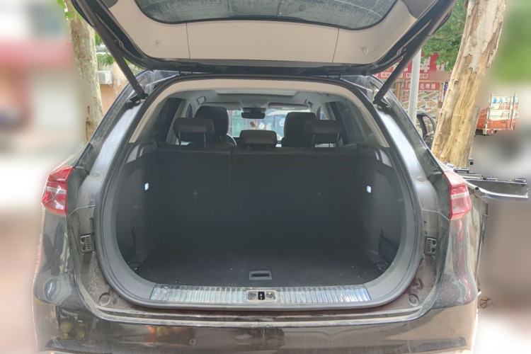Used Hongqi HS5 2019 2.0T Smart Connect Flagship All-Wheel-Drive Version Trunk