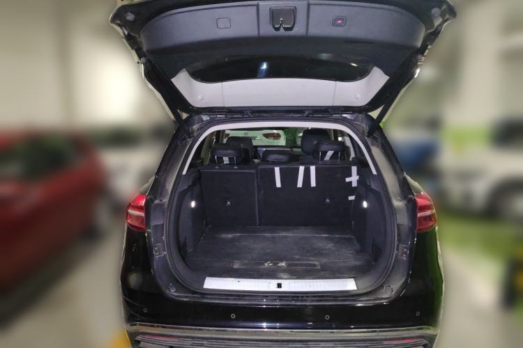 Used Hongqi HS5 2019 2.0T Smart Connect Flagship Edition Trunk