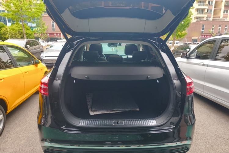 Used Hongqi HS5 2019 2.0T Smart Connect Flagship All-Wheel-Drive Version Trunk