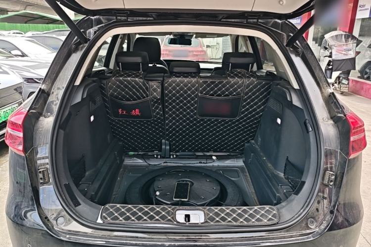 Used Hongqi HS5 2019 2.0T Smart Connect Flagship Edition Trunk