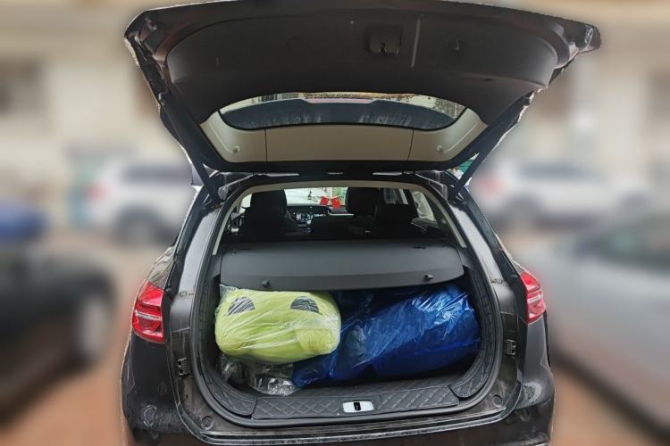 Used Hongqi HS5 2019 2.0T Smart Connect Flagship Edition Trunk
