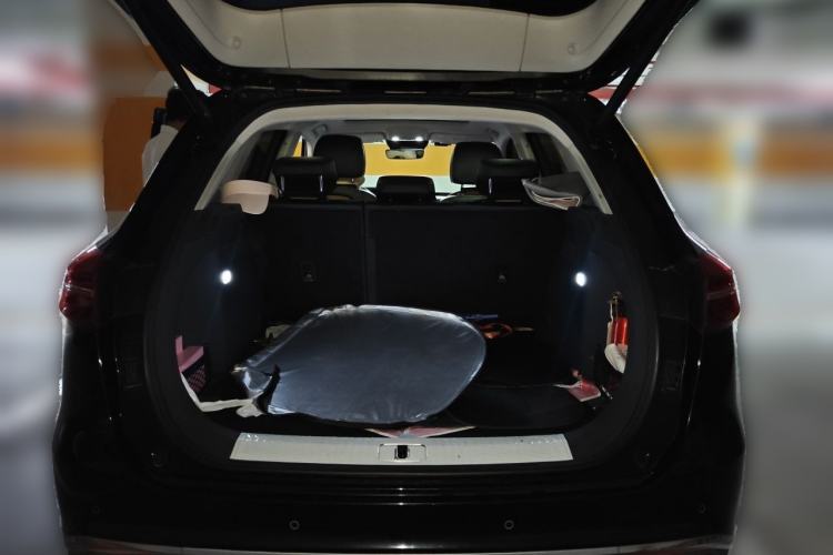 Used Hongqi HS5 2019 2.0T Smart Connect Flagship Edition Trunk