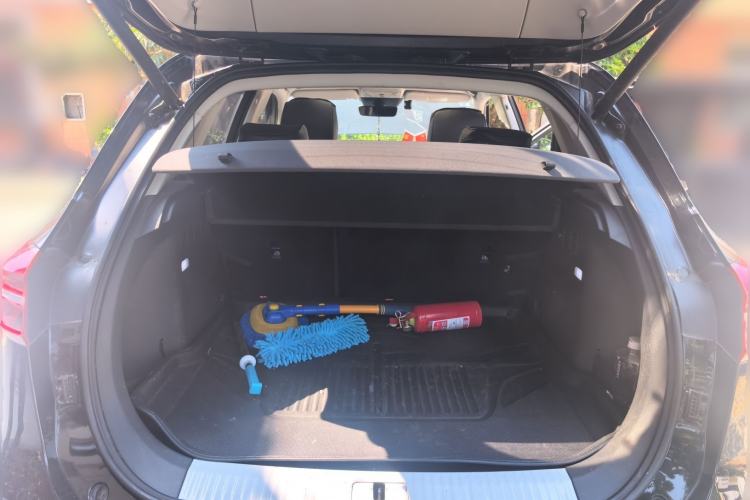 Used Hongqi HS5 2019 2.0T Smart Connect Flagship Edition Trunk