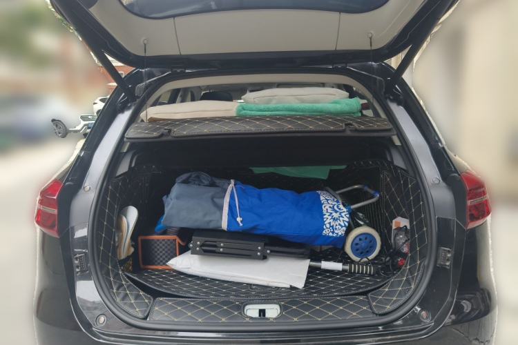 Used Hongqi HS5 2019 2.0T Smart Connect Flagship Edition Trunk