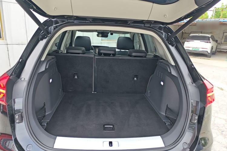 Used Hongqi HS5 2019 2.0T Smart Connect Flagship Edition Trunk