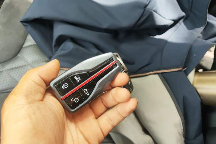 Used Hongqi HS5 2019 2.0T Smart Connect Flagship All-Wheel-Drive Version Vehicle Key