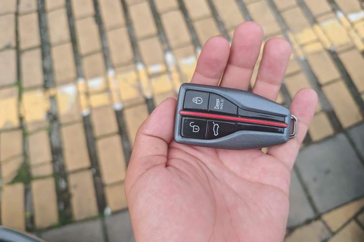Used Hongqi HS5 2019 2.0T Smart Connect Flagship All-Wheel-Drive Version Vehicle Key