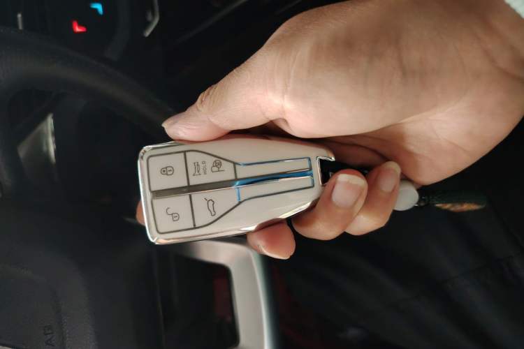 Used Hongqi HS5 2019 2.0T Smart Connect Flagship Edition Vehicle Key