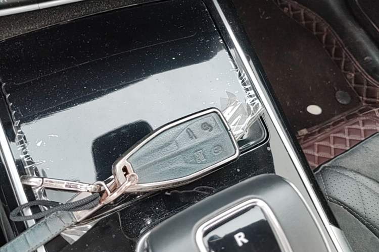 Used Hongqi HS5 2019 2.0T Smart Connect Flagship Edition Vehicle Key