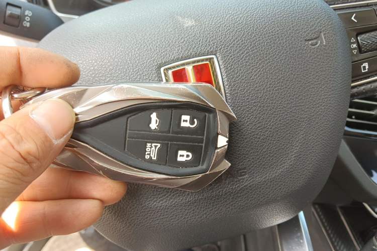 Used Hongqi HS5 2019 2.0T Smart Connect Flagship Edition Vehicle Key