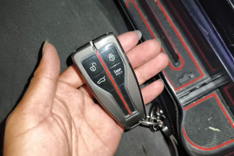 Used Hongqi HS5 2019 2.0T Smart Connect Flagship Edition Vehicle Key
