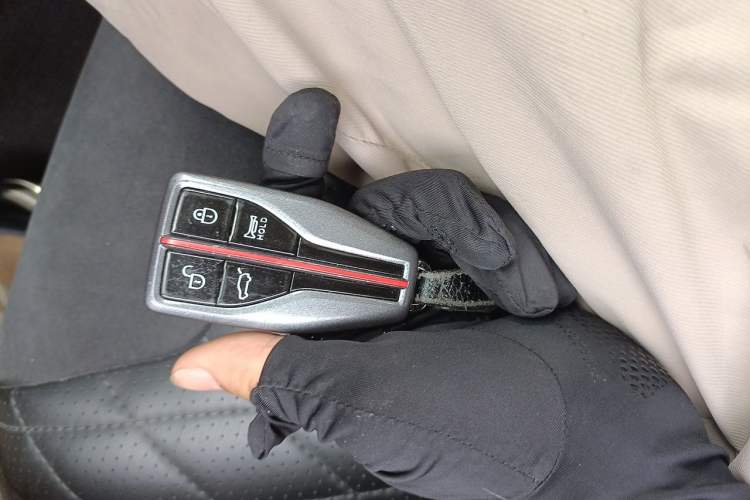 Used Hongqi HS5 2019 2.0T Smart Connect Flagship Edition Vehicle Key