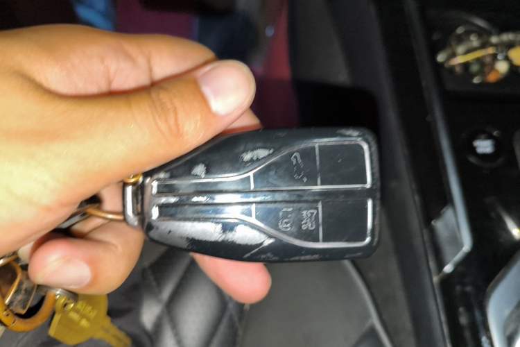 Used Hongqi HS5 2019 2.0T Smart Connect Flagship All-Wheel-Drive Version Vehicle Key