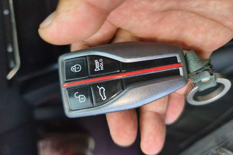 Used Hongqi HS5 2019 2.0T Smart Connect Flagship All-Wheel-Drive Version Vehicle Key