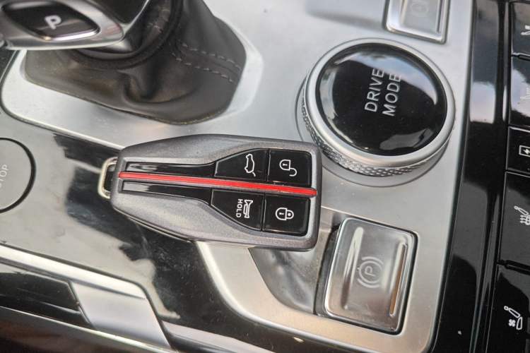 Used Hongqi HS5 2019 2.0T Smart Connect Flagship Edition Vehicle Key
