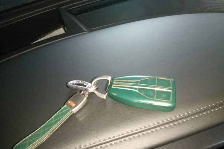 Used Hongqi HS5 2019 2.0T Smart Connect Flagship Edition Vehicle Key
