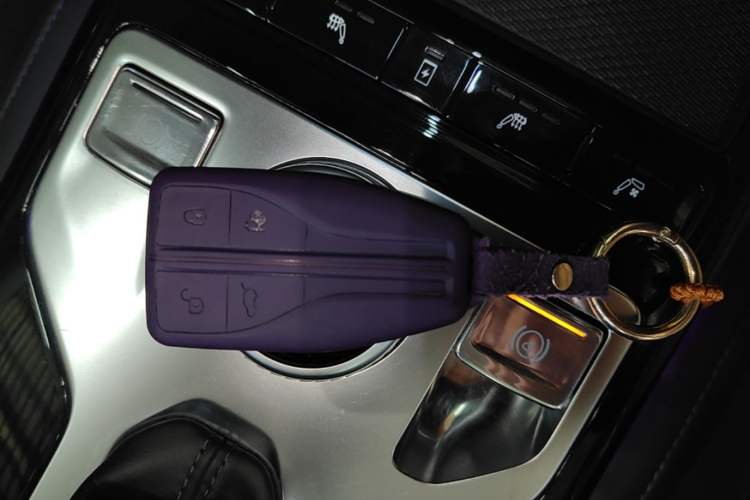Used Hongqi HS5 2019 2.0T Smart Connect Flagship Edition Vehicle Key
