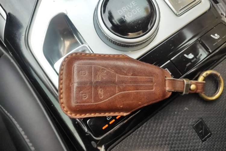 Used Hongqi HS5 2019 2.0T Smart Connect Flagship Edition Vehicle Key