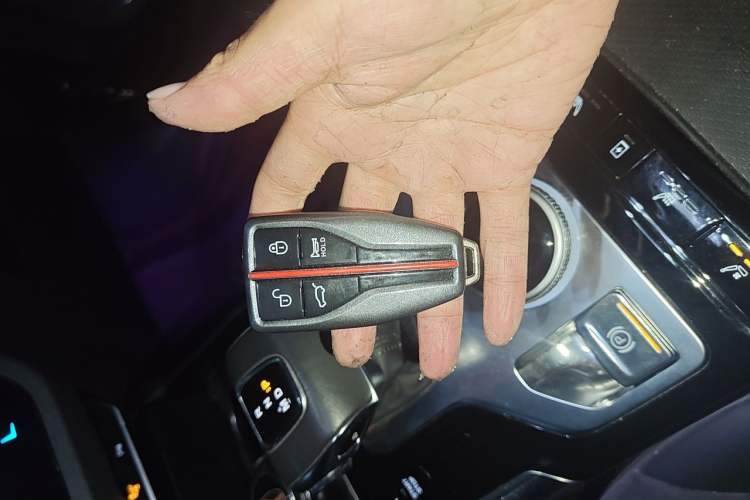 Used Hongqi HS5 2019 2.0T Smart Connect Flagship Edition Vehicle Key