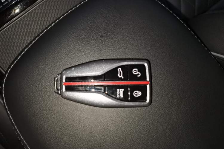 Used Hongqi HS5 2019 2.0T Smart Connect Flagship All-Wheel-Drive Version Vehicle Key
