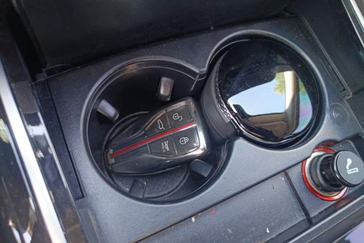 Used Hongqi HS5 2019 2.0T Smart Connect Flagship Edition Vehicle Key