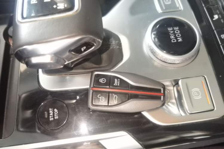 Used Hongqi HS5 2019 2.0T Smart Connect Flagship Edition Vehicle Key