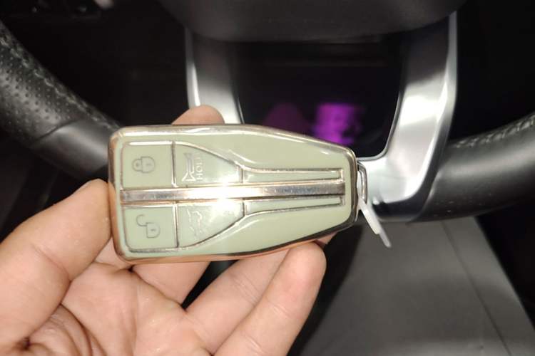 Used Hongqi HS5 2019 2.0T Smart Connect Flagship Edition Vehicle Key